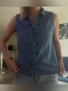 J. Jill Sleeveless Denim Button-Front Shirt - Blue